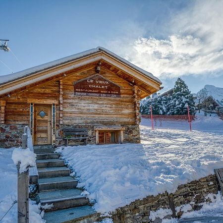 Le Vieux Chalet ลาคลูซาซ์ ภายนอก รูปภาพ